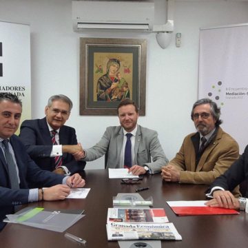 El Colegio de Mediadores de Seguros de Granada cierra un acuerdo con la compañía Plus Ultra Seguros