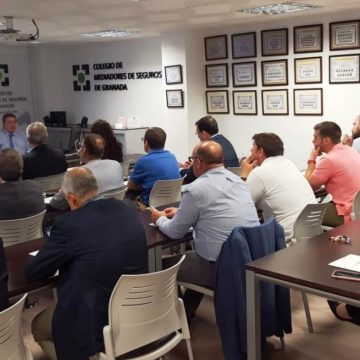 Mediadores de Seguros de Granada se forman junto a CASER acerca de las pólizas de transportes y los ciber riesgos del seguro