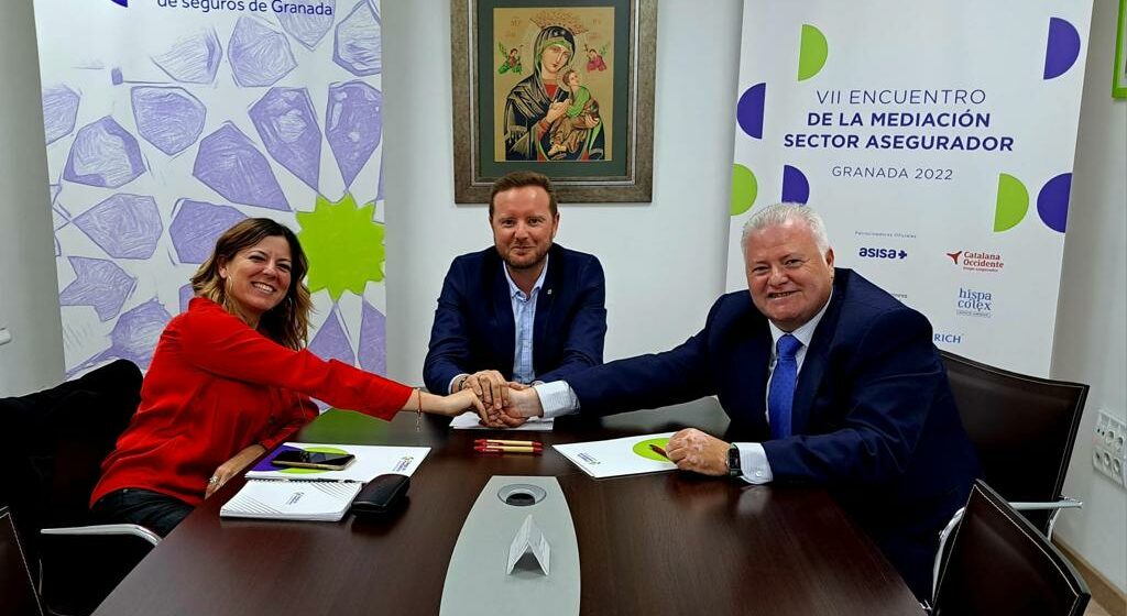 El Colegio de Mediadores de Seguros de Granada y Occident, la nueva marca de Seguros de Catalana Occidente renuevan su compromiso de colaboración por un año más