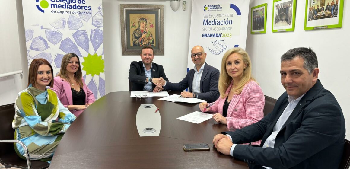 El Colegio de Mediadores de Seguros de Granada y la compañía Zurich Seguros, renuevan su compromiso de colaboración por un año más