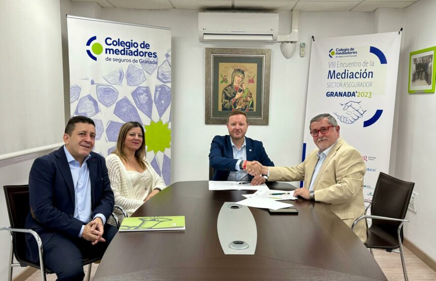 El Colegio de Mediadores de Seguros de Granada y DKV Seguros, renuevan el protocolo de colaboración que mantienen ambas instituciones un año más