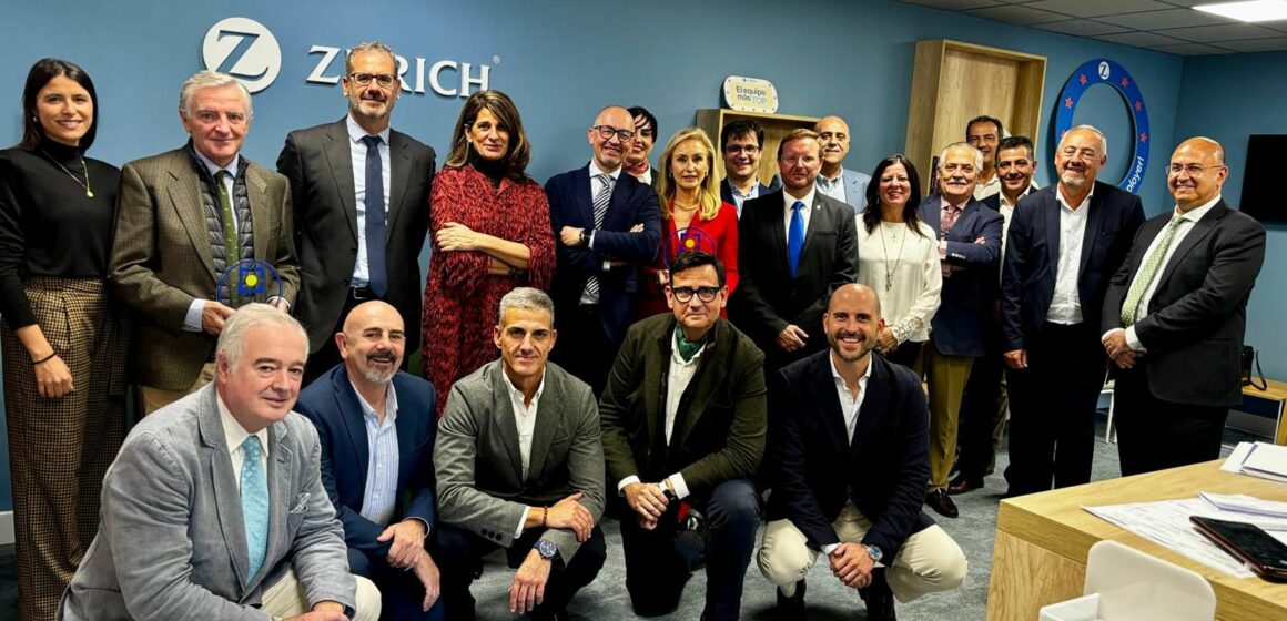 El Consejo Andaluz entrega sus reconocimientos anuales a las direcciones territoriales de Zurich Seguros y Agroseguro